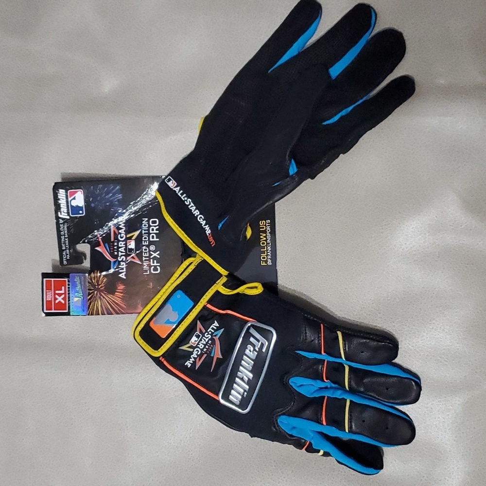 2017 AllStar game gloves